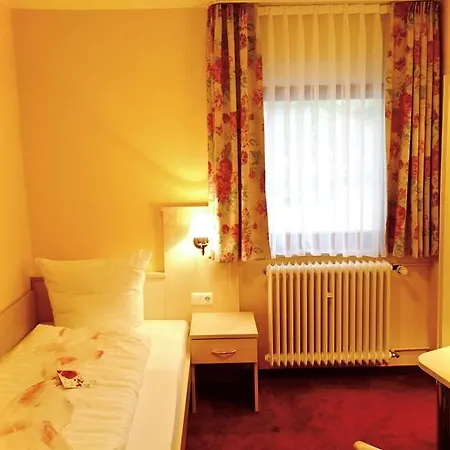 Dornroeschen 3* Hoechst im Odenwald