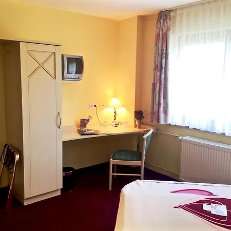 Hotel Dornroeschen