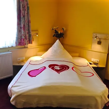 Otel Dornroeschen